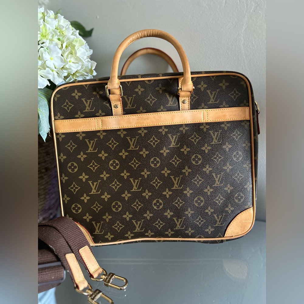 LOUIS VUITTON Cupertino Monogram Briefcase Attache